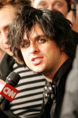 normal_100701_2005-11-15_-_biab_premiere_-_hollywood__ca_-_56.jpg